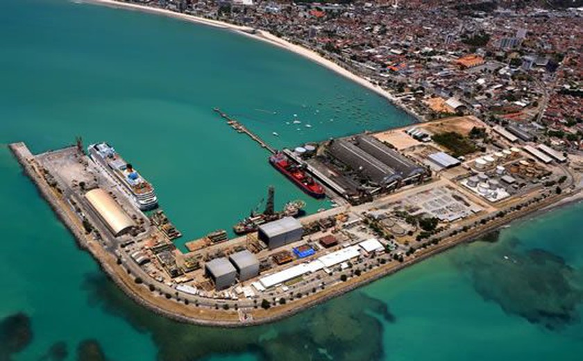 Operadora portuária baiana vence leilão do porto de Maceió